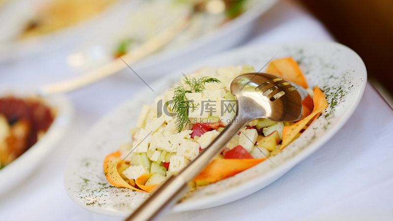办公室零食批发，如何找到性价比高的报价单？**